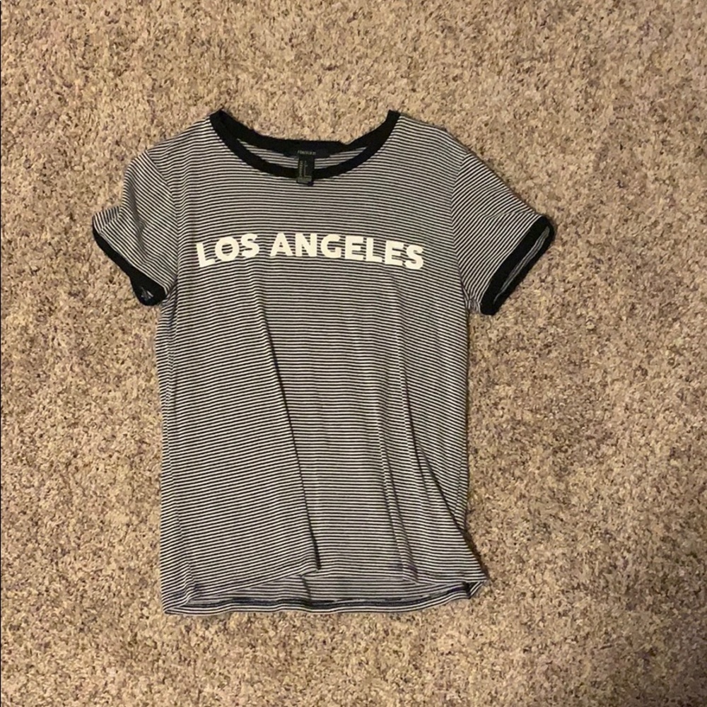 graphic tee